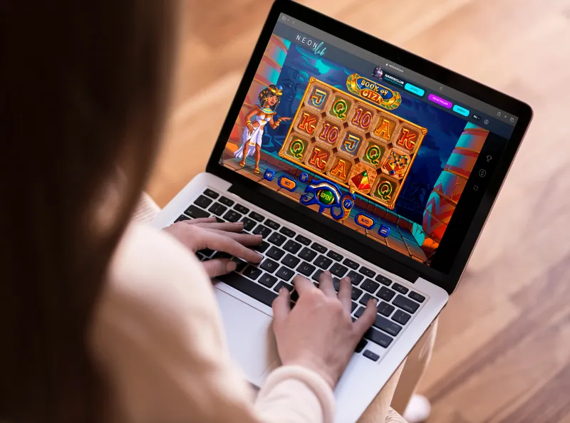 Неон Клуб Казино